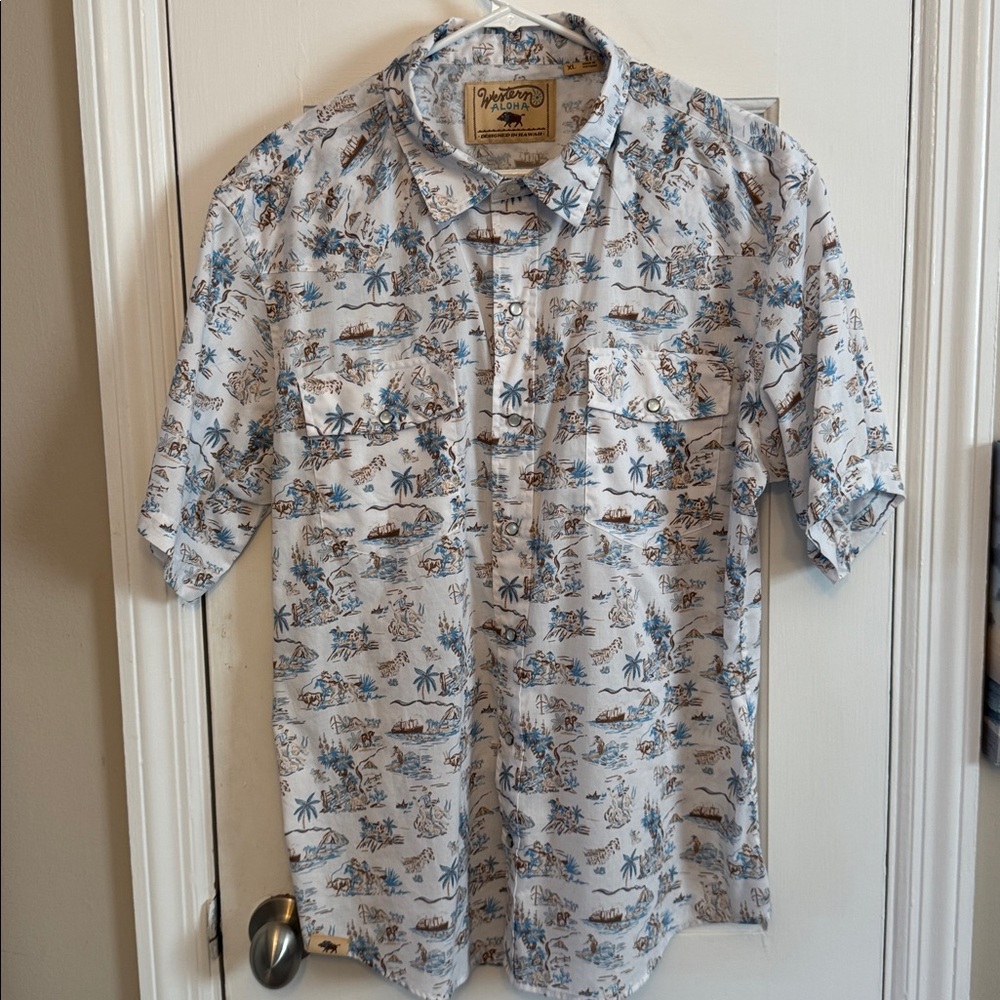 Western Aloha Pearl Snap Buttons Print Shirt Blue and Brown Patterns new no tags